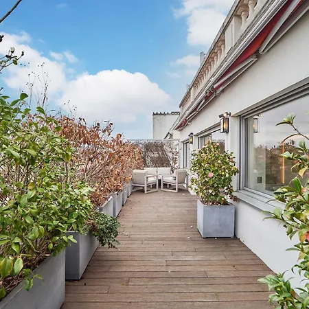 Rooftop Exceptionnel Trocadero Victor Hugo 16eme *